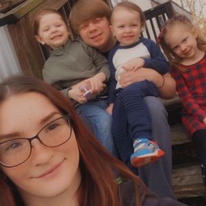 Meet your Posher, Abby